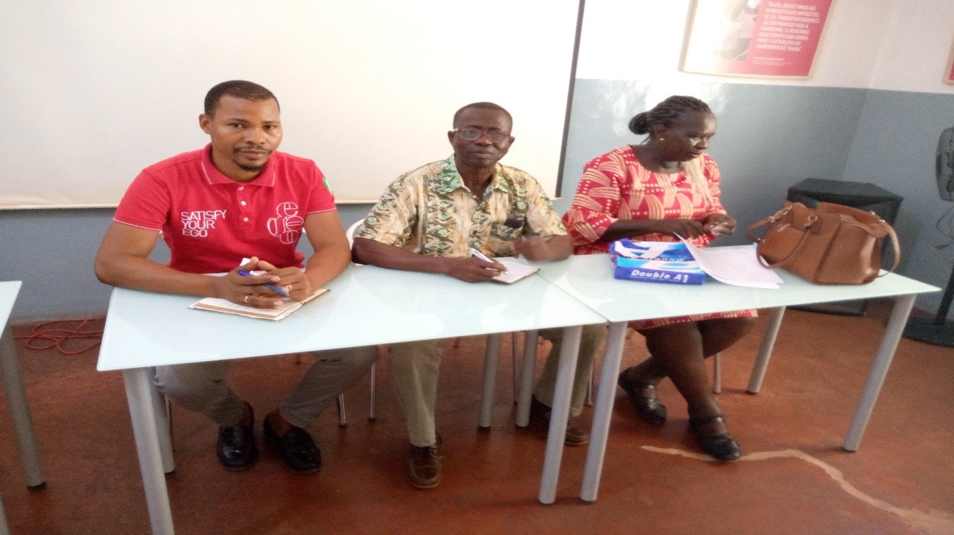 ESTUDO SOBRE CONDIÇOES DAS MULHERES E HOMENS JORNALISTAS NA GUINÉ BISSAU ESTUDO SOBRE CONDIÇOES DAS MULHERES E HOMENS JORNALISTAS NA GUINÉ BISSAU